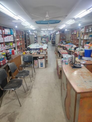 Parampara Crockery Ground Floor Available For Rent (RR653)