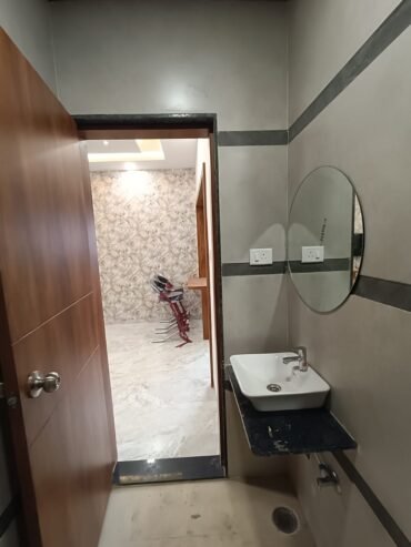 Fully Furnished 1BHK for Rent in Mahalaxmi Nagar (RR613)