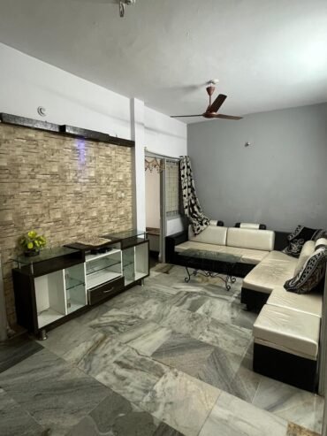 Fully Furnished 2BHK for Rent in MR9, Indore (RR610)