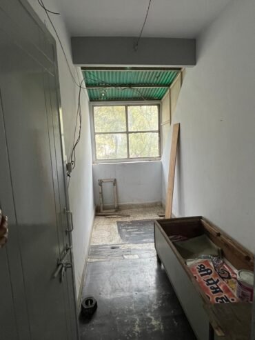 Fully Furnished 2BHK for Rent in MR9, Indore (RR610)