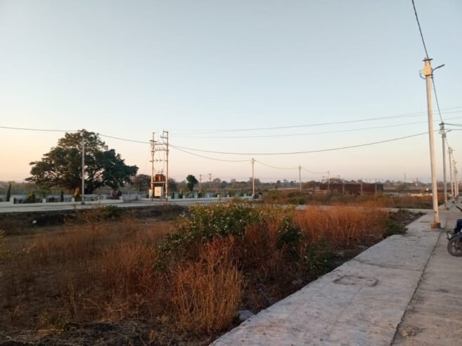 70, suraj vhar colony, Ratlam (RR617)