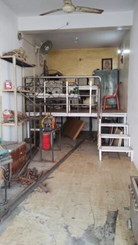 Main Road Facing Shop – Excellent Business Opportunity (RR693)