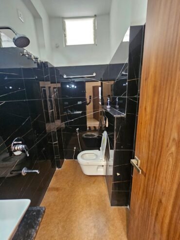 Stylish & Spacious Fully Furnished Apartment – Ready to Occupy (RR702)