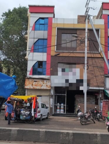 Premium Rental Flats – 1st & 2nd Floor, Best for Families & Professionals (RR744)