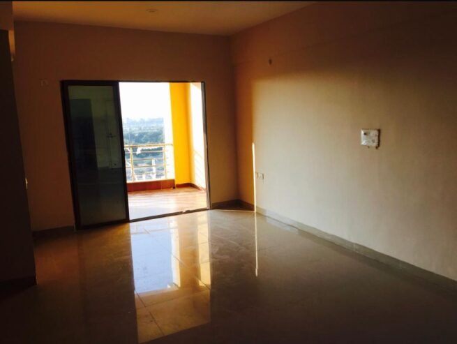 “Elegant 3BHK Flat for Sale – Spacious & Luxurious Living” (RR753)