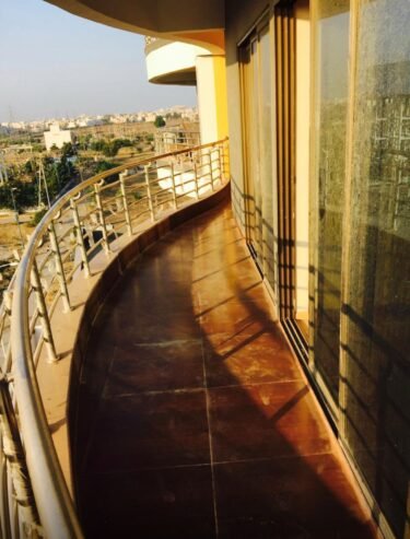 “Elegant 3BHK Flat for Sale – Spacious & Luxurious Living” (RR753)